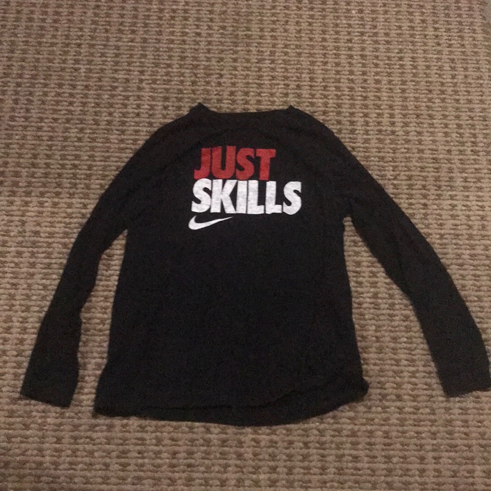 Nike Just Skills graphic tee